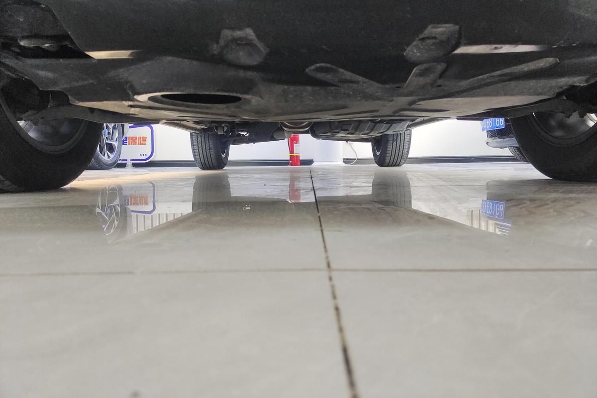 二手博越 2020款 1.8TD DCT智尊PRO图片4