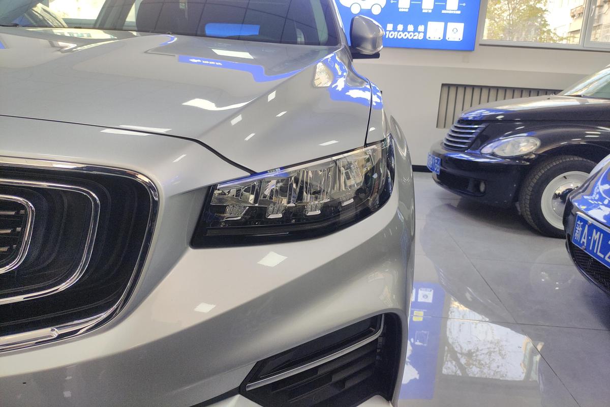 二手博越 2020款 1.8TD DCT智尊PRO图片2