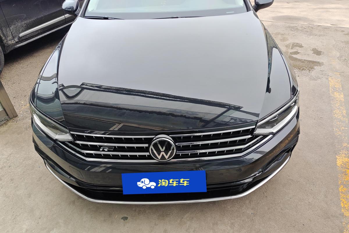 二手迈腾 2023款 200万辆纪念版 330TSI DSG豪华型图片3