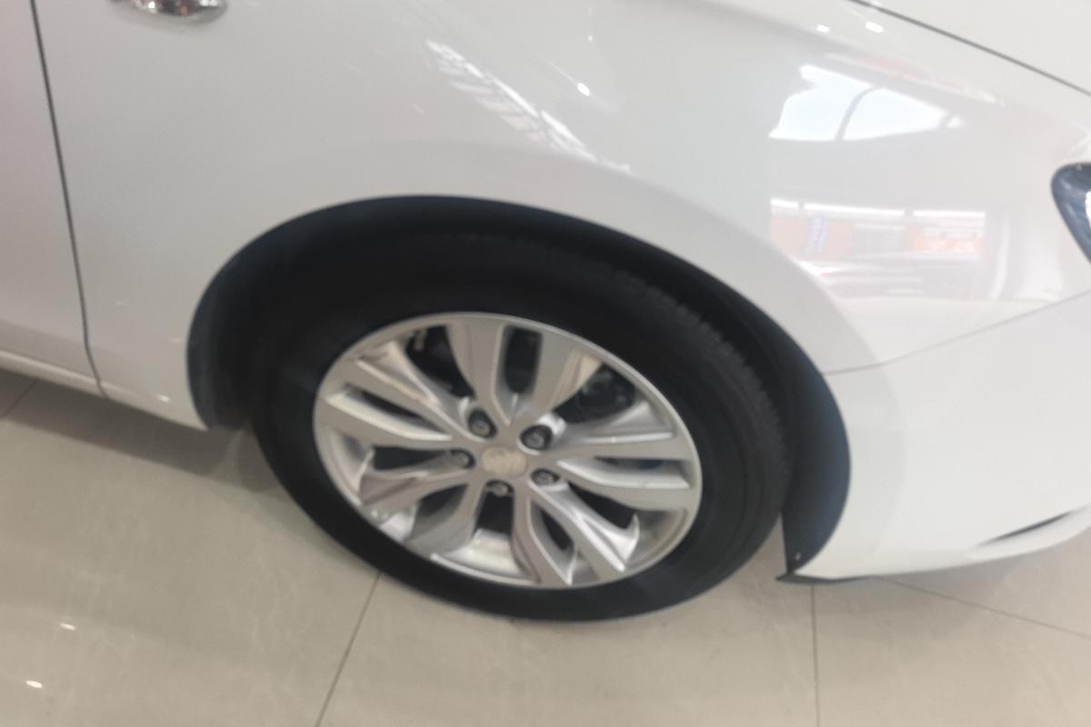 二手英朗 2021款 改款 典范 1.5L 自动精英型图片5