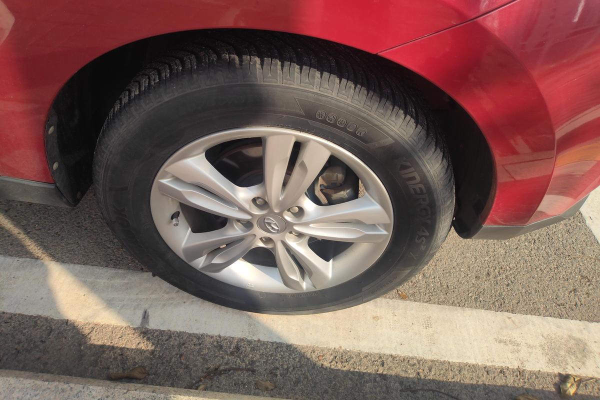 二手现代ix35 2012款 2.0L 自动两驱精英版GLS图片5