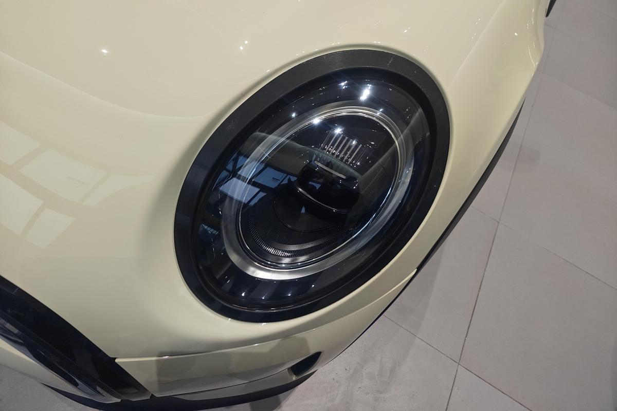 二手MINI 2022款 1.5T COOPER 经典派 五门版图片2