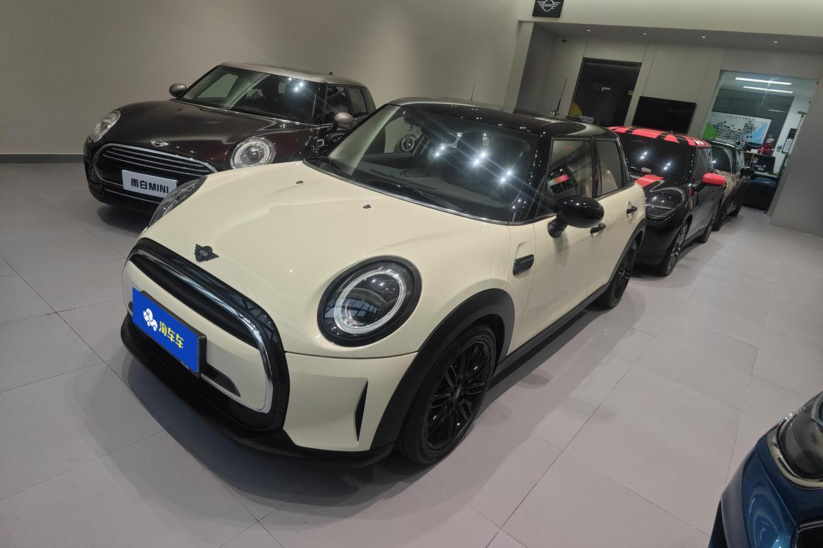二手MINI 2022款 1.5T COOPER 经典派 五门版图片1