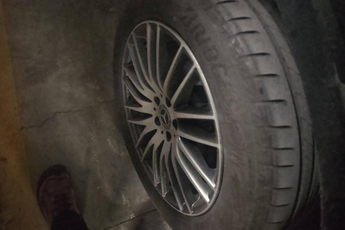 二手奔驰GLC 2024款 GLC 300 L 4MATIC 动感型 5座图片5