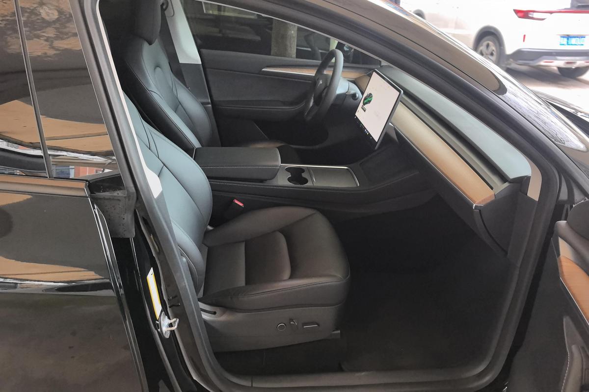 二手Model Y 2021款 长续航全轮驱动版 3D3/3D7图片6