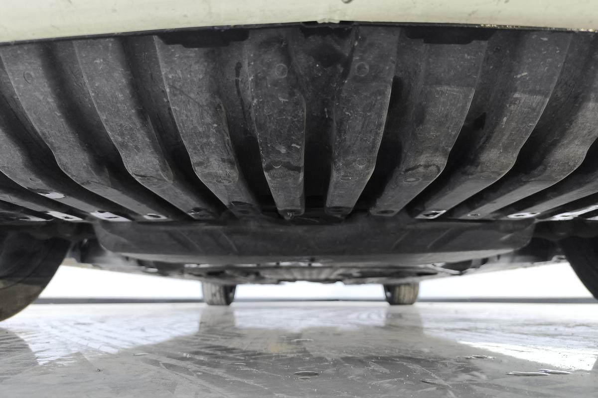 二手奔驰C级 2018款 C 200 运动版图片4