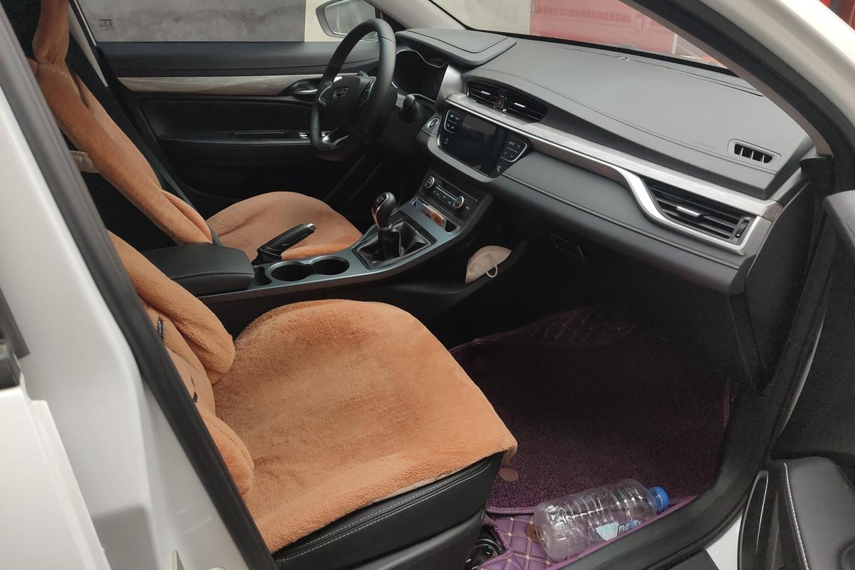 二手帝豪 2019款 领军版 1.5L 手动豪华型 国VI图片6