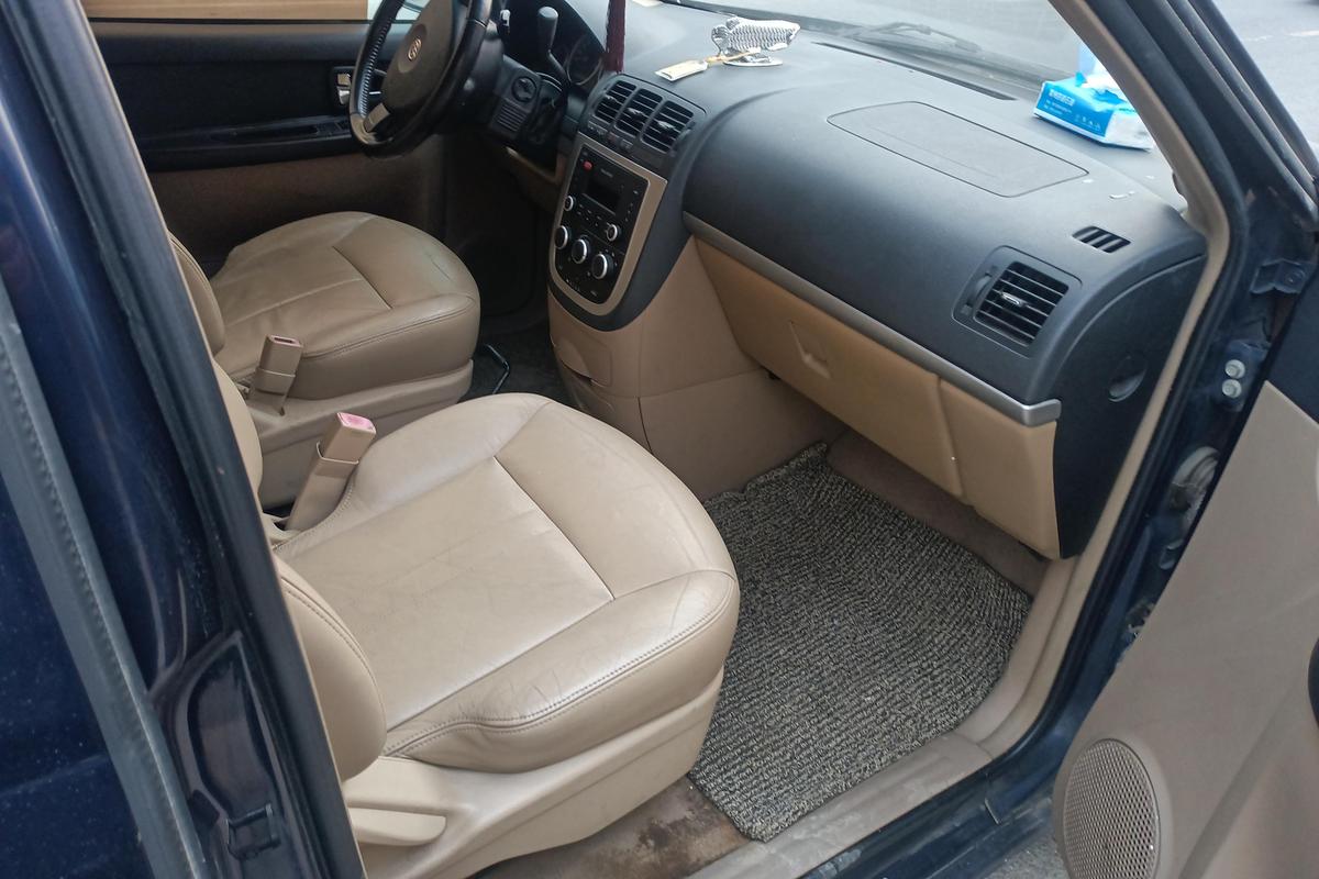 二手别克GL8 2013款 2.4L 行政版图片6