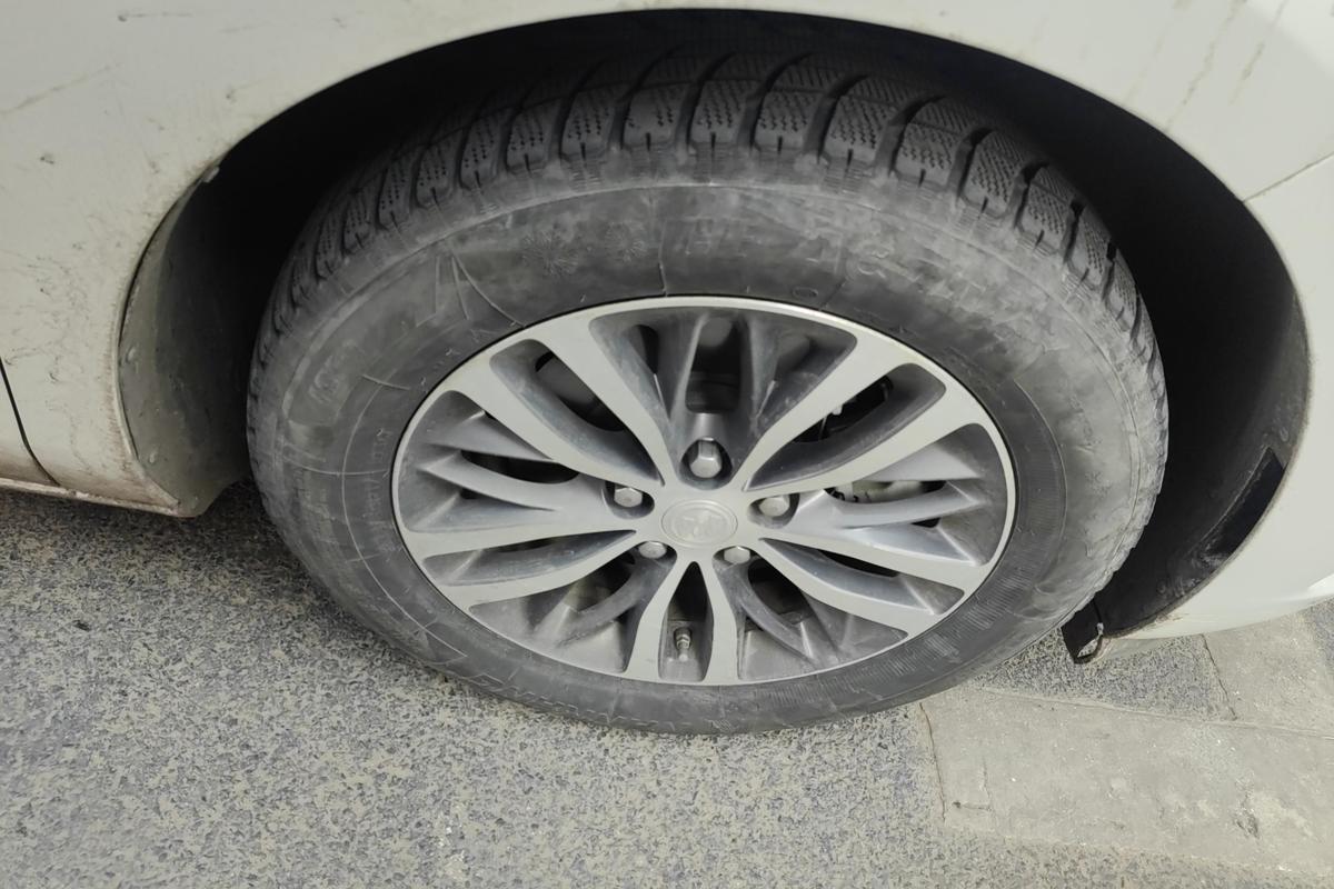 二手别克GL8 2022款 ES陆尊 653T 舒适型图片5