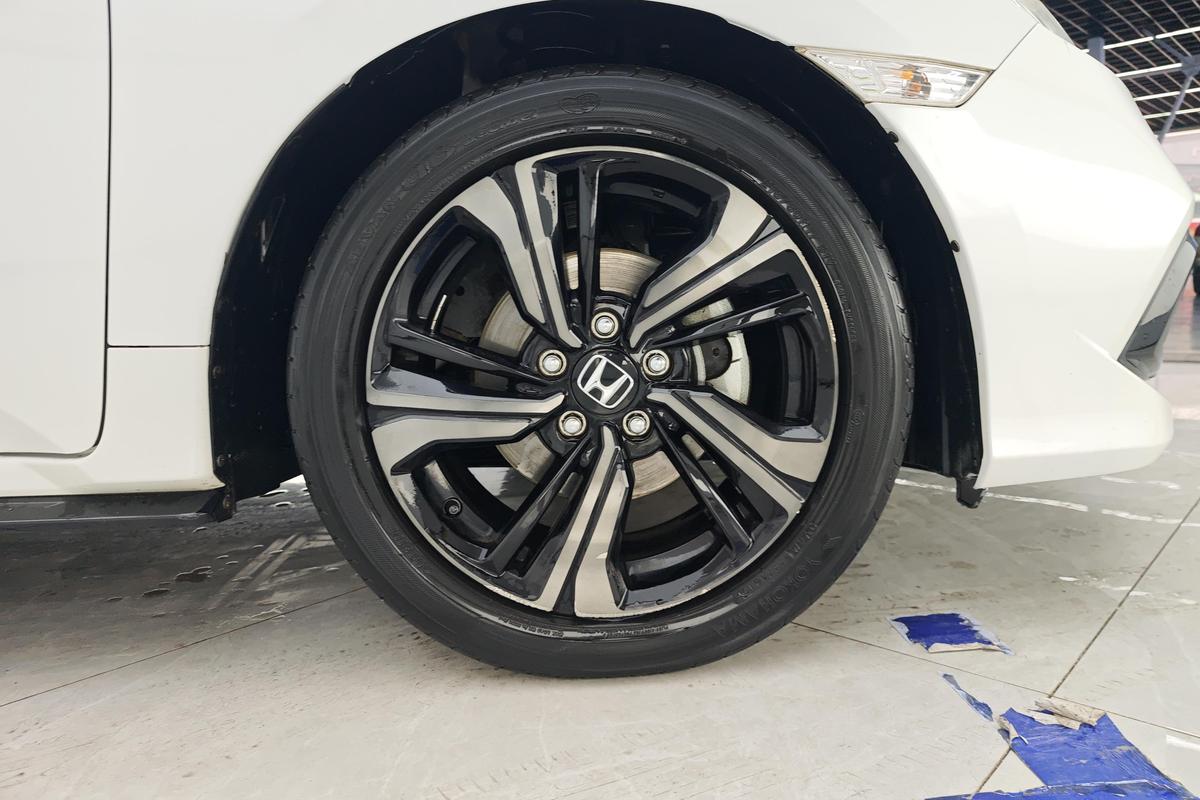 二手思域 2019款 220TURBO CVT燃动版 国VI图片5