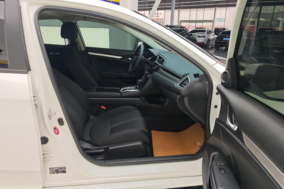 二手思域 2019款 220TURBO CVT燃动版 国VI图片6