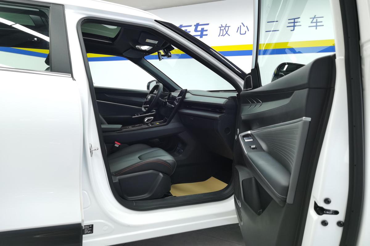 二手博越 2023款 博越COOL 1.5T 智联+图片6