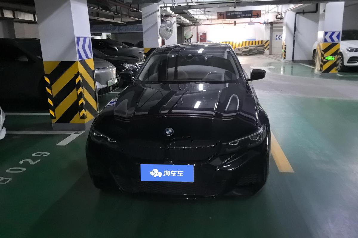 二手宝马3系 2022款 改款 330i M运动曜夜套装图片3