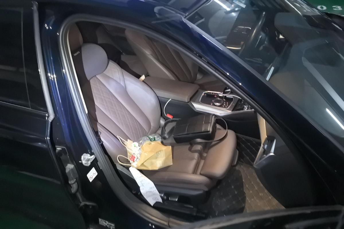 二手宝马3系 2022款 改款 330i M运动曜夜套装图片6