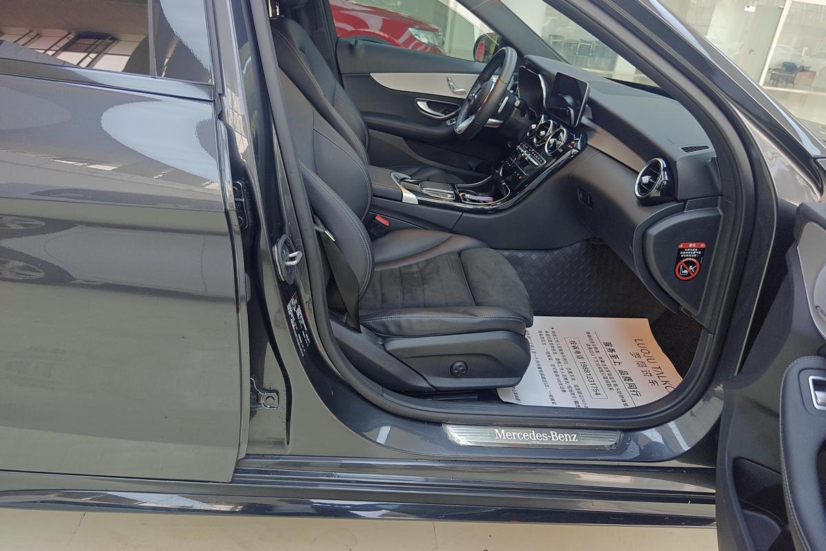 二手奔驰C级 2021款 C 260 星耀臻藏版图片6