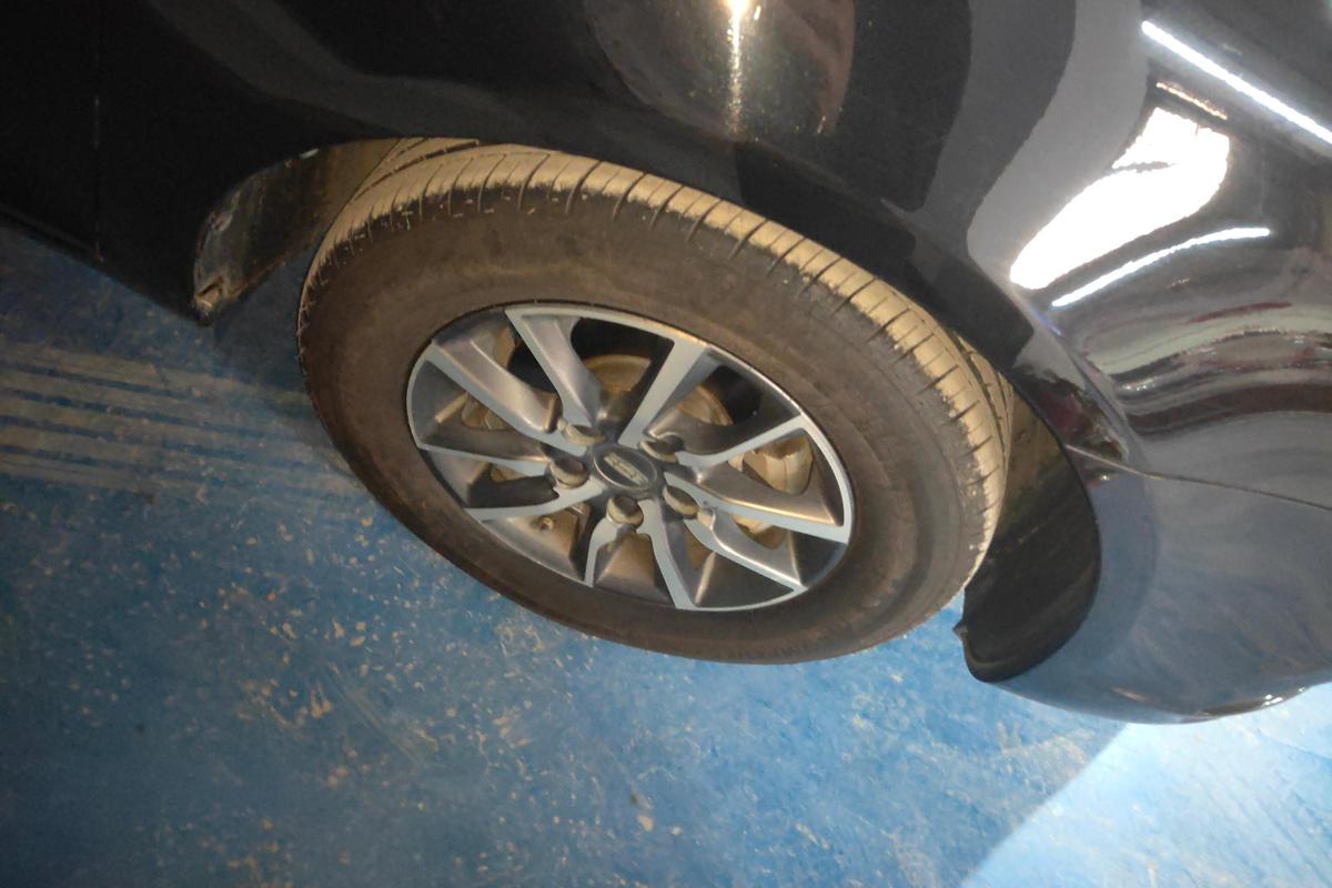 二手帝豪 2019款 领军版 1.5L CVT豪华型 国VI图片5