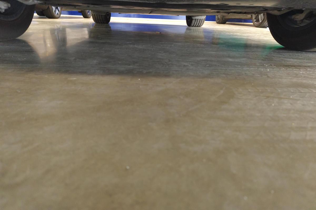 二手小米YU7 2025款 超长续航后驱版图片4