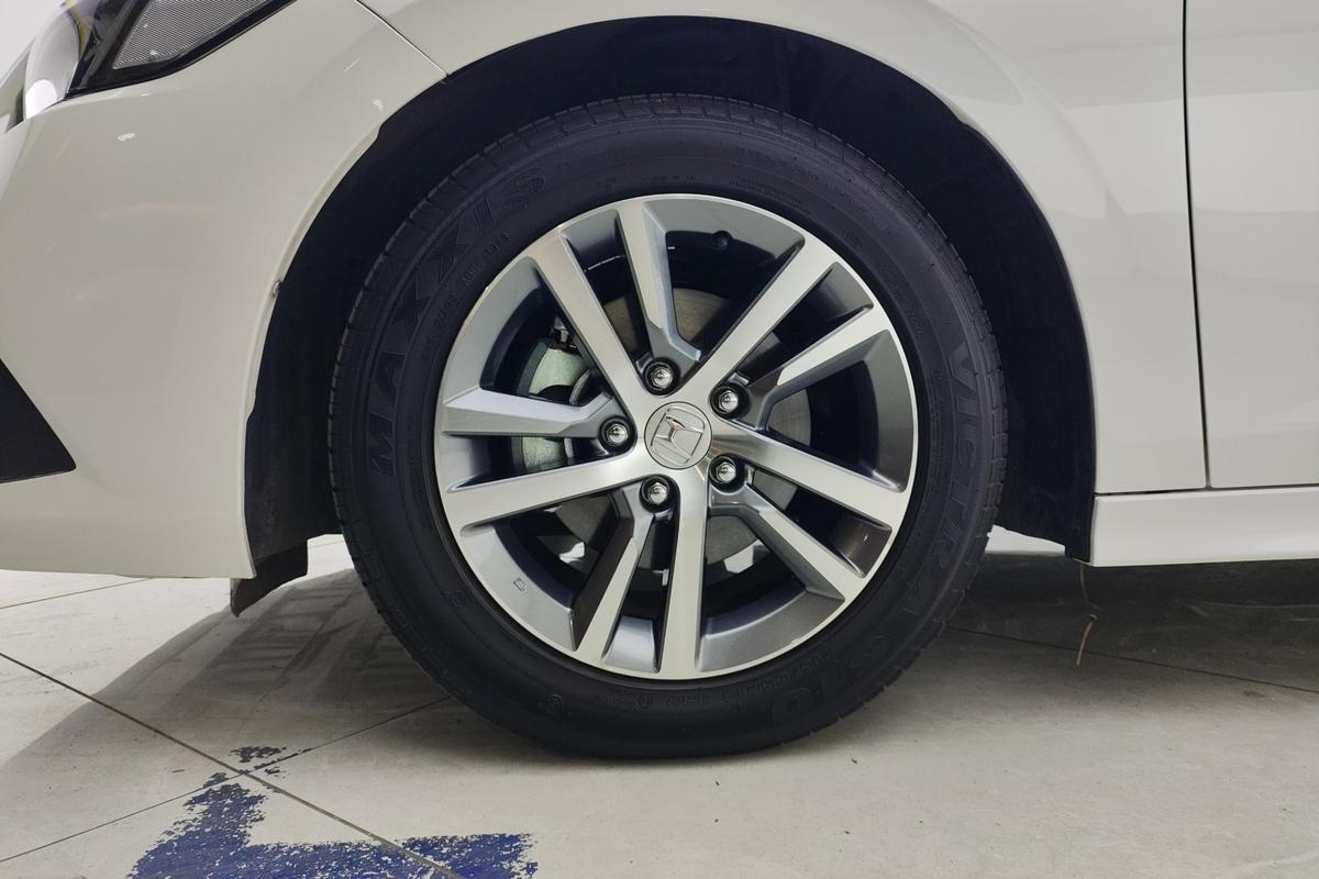 二手思域 2023款 240TURBO CVT劲势版图片5