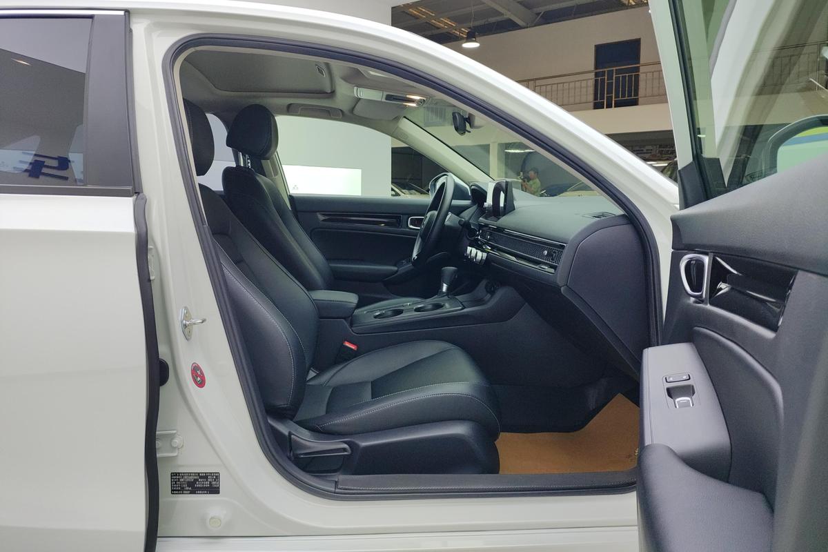 二手思域 2023款 240TURBO CVT劲势版图片6