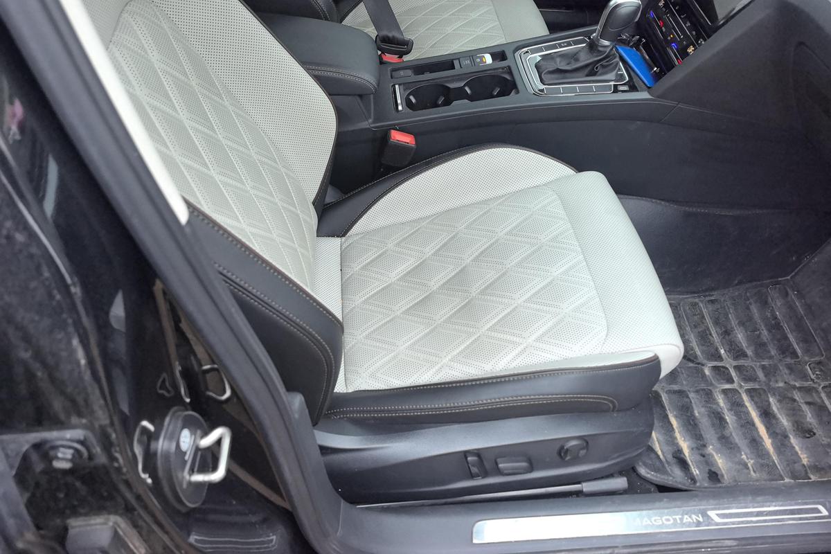 二手迈腾 2023款 200万辆纪念版 330TSI DSG豪华型图片6