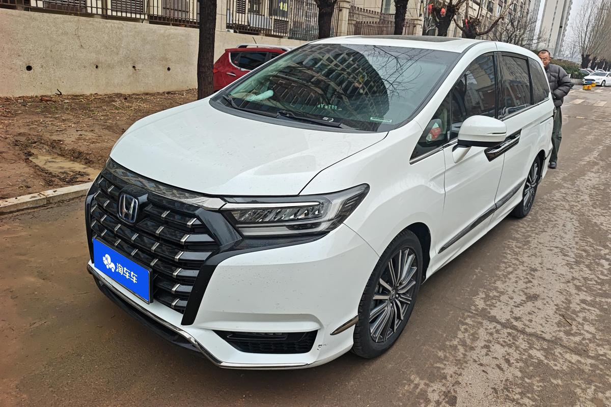 二手艾力绅 2022款 2.0L 混动豪华版图片1