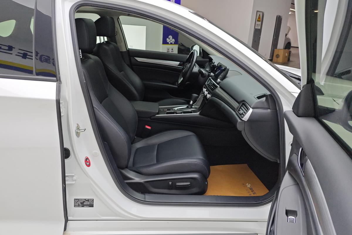 二手雅阁 2018款 260TURBO 豪华版 国V图片6