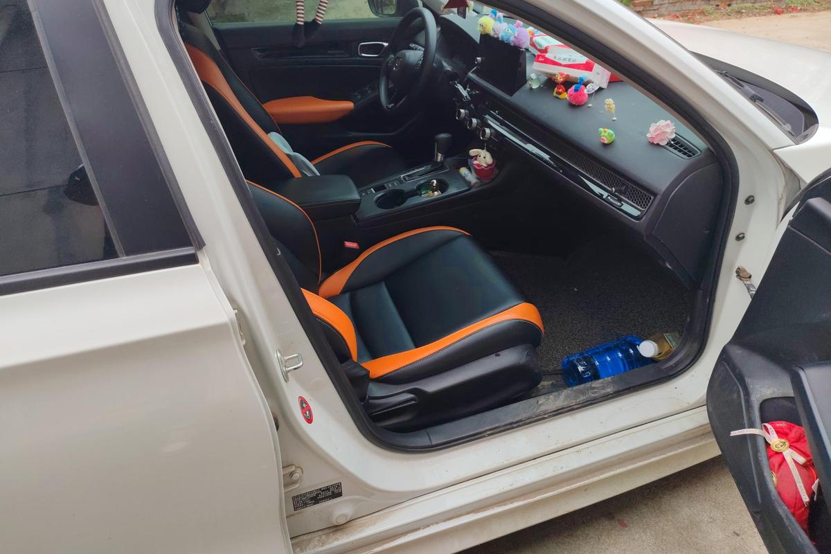 二手思域 2023款 240TURBO CVT劲势版图片6