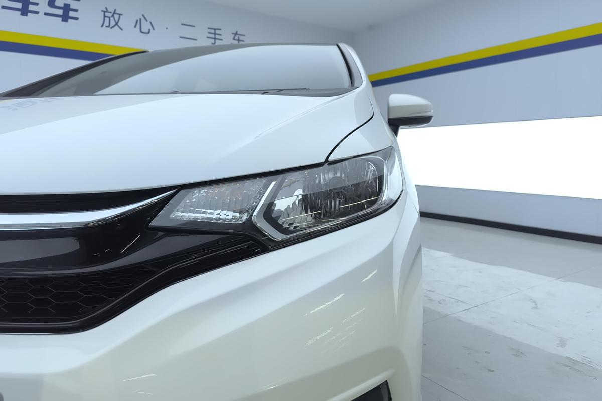 二手飞度 2018款 1.5L CVT舒适天窗版图片2