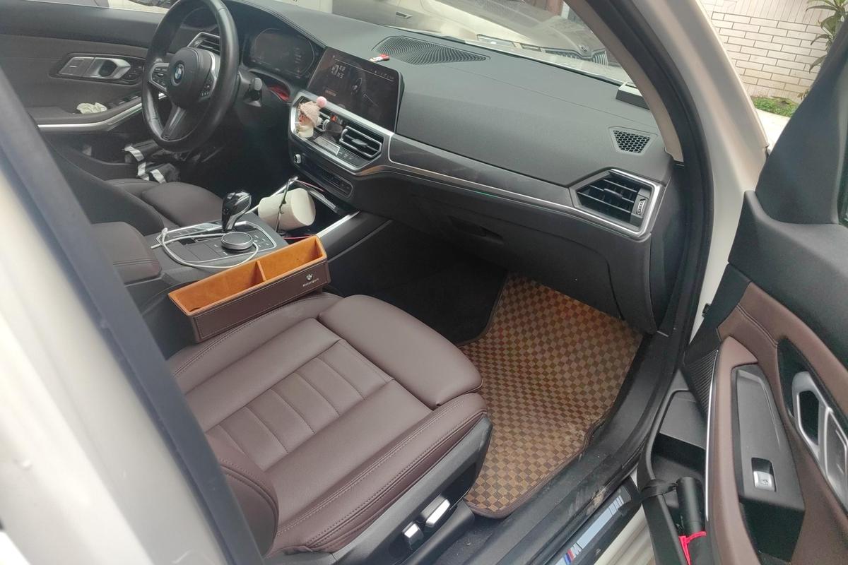 二手宝马3系 2021款 325i M运动套装图片6