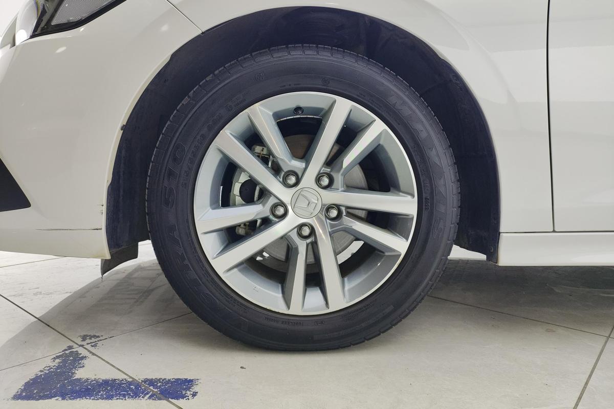 二手思域 2023款 240TURBO CVT劲势版图片5