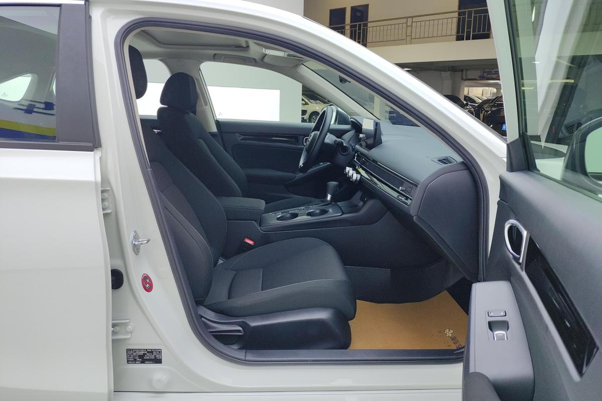 二手思域 2023款 240TURBO CVT劲势版图片6