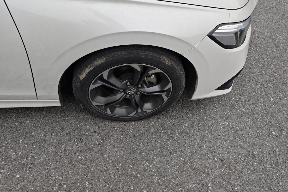 二手思域 2022款 240TURBO CVT劲控版图片5