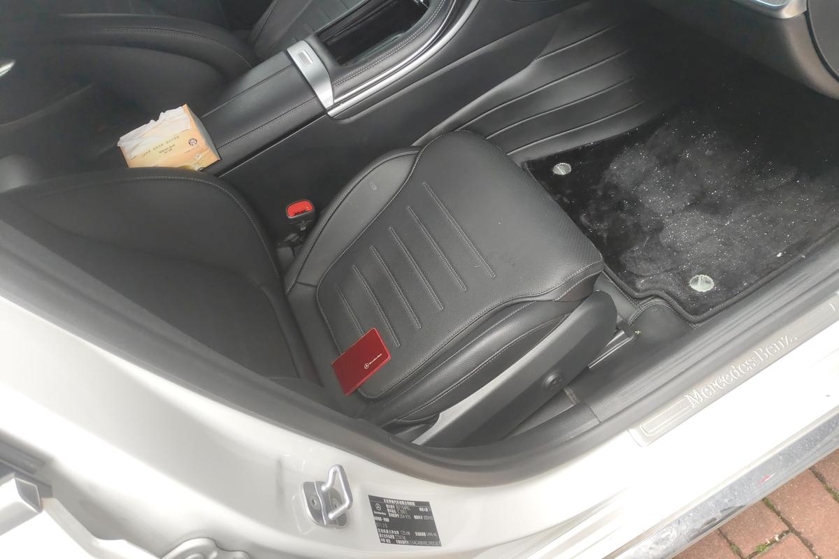 二手奔驰C级 2024款 C 200 L 运动版图片6