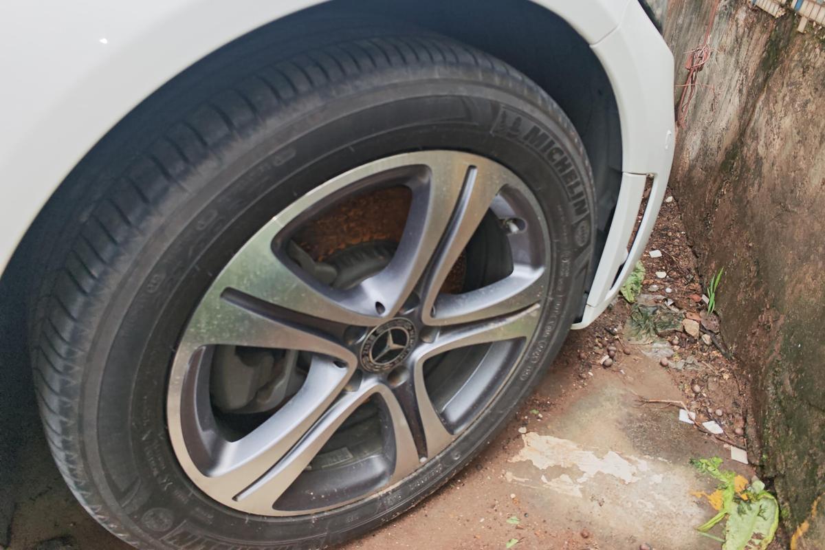 二手奔驰C级 2020款 改款 C 260 L 运动版图片5