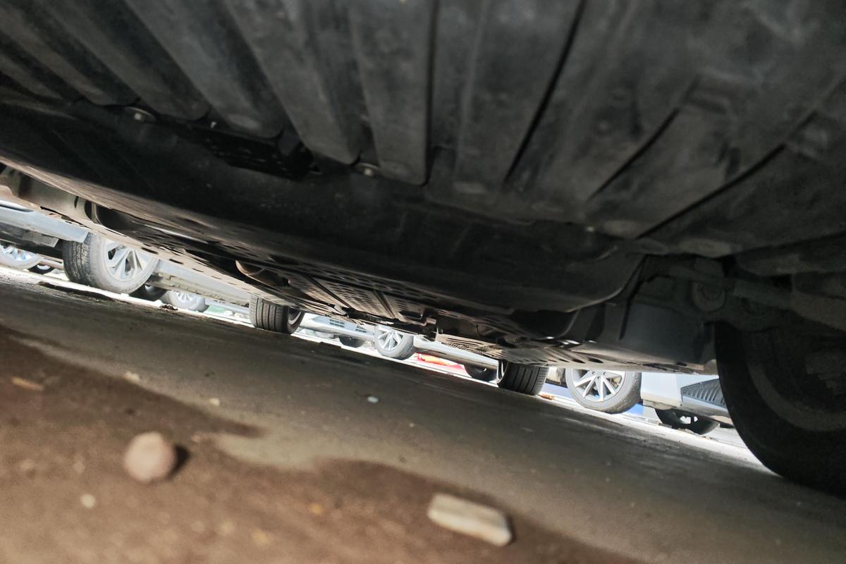 二手奔驰C级 2020款 改款 C 260 L 运动版图片4