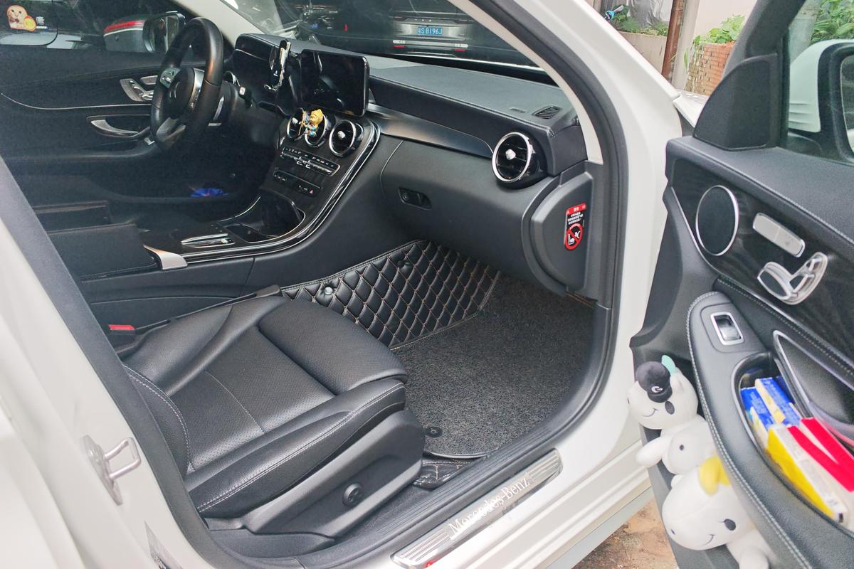 二手奔驰C级 2020款 改款 C 260 L 运动版图片6