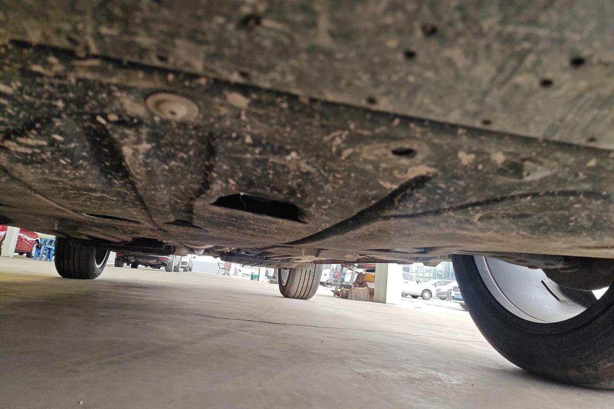 二手星越L 2021款 2.0TD DCT EVO两驱尊贵型图片4