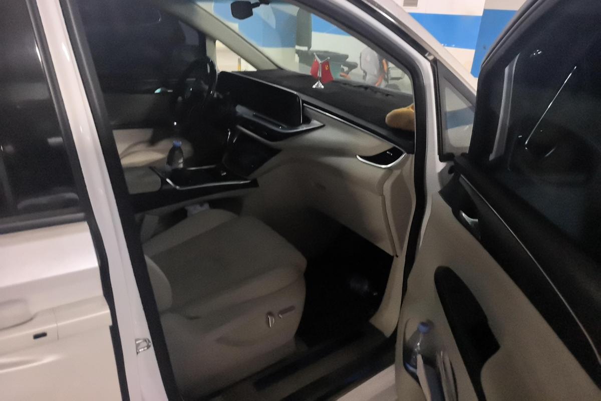二手别克GL8 2022款 ES陆尊 653T 舒适型图片6