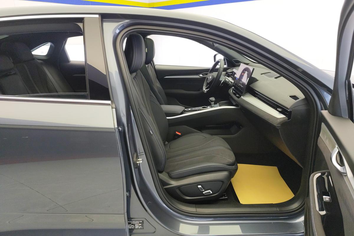 二手星瑞 2025款 2.0T 东方曜·揽星版图片6