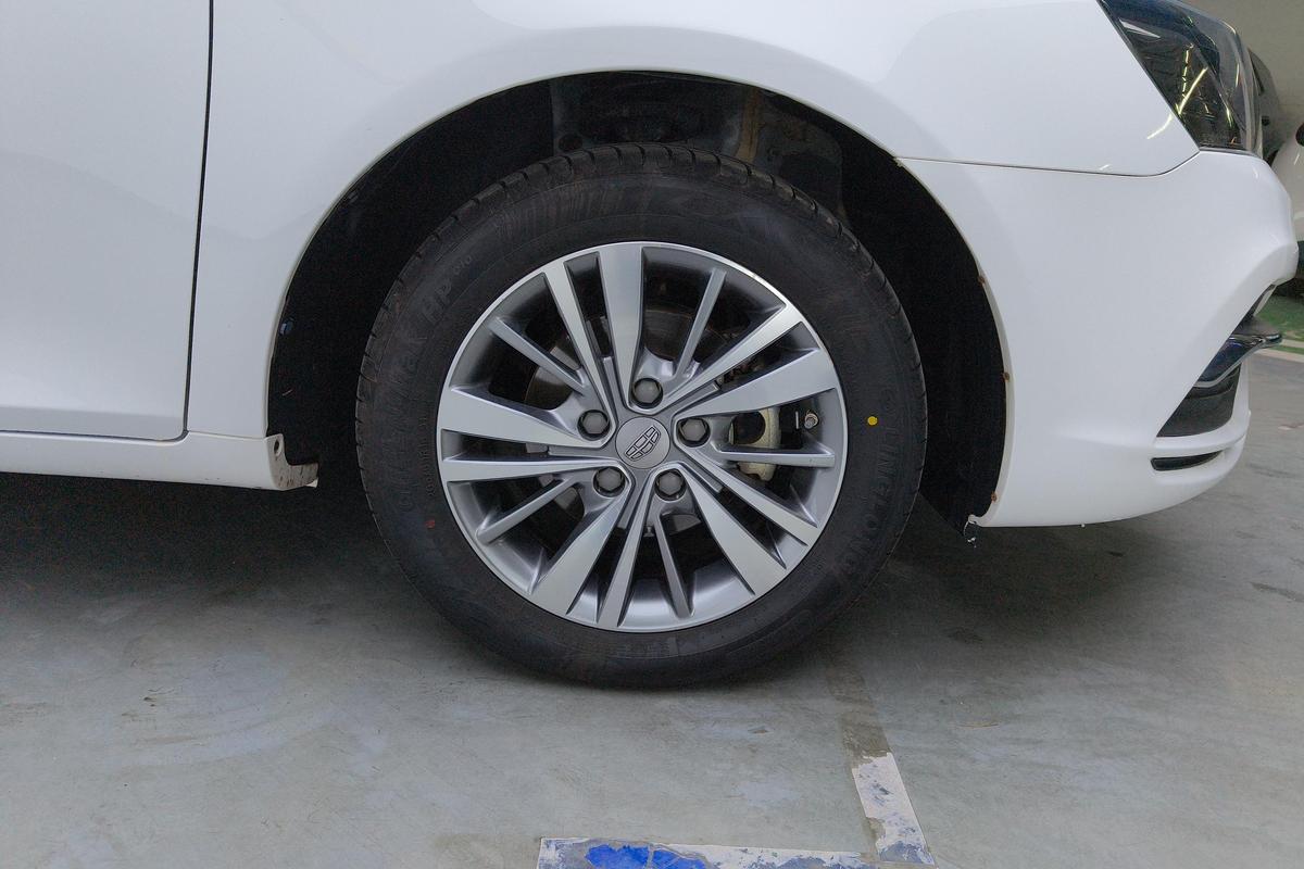 二手帝豪 2018款 1.5L CVT向上互联版图片5