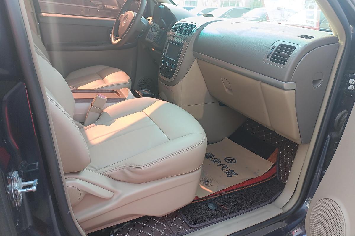 二手别克GL8 2013款 2.4L 舒适版图片6