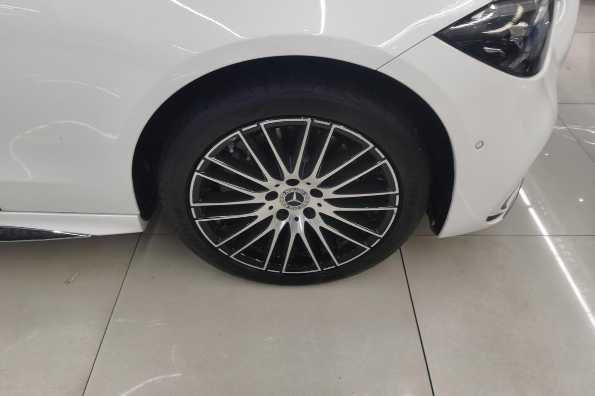 二手奔驰C级 2024款 C 260 L 运动版图片5