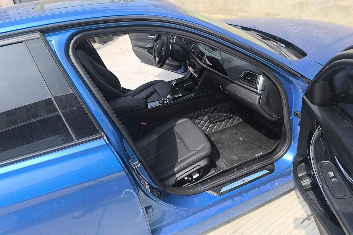 二手宝马3系 2017款 320Li M运动型图片6