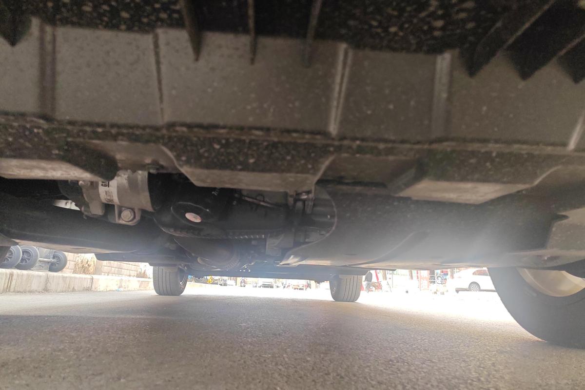 二手别克GL8 2023款 陆上公务舱 2.0T 豪华型图片4