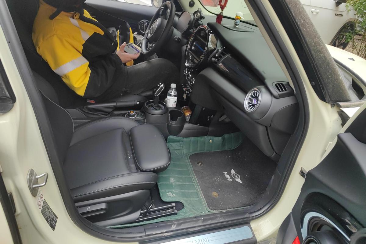 二手MINI 2021款 1.5T COOPER 经典派 五门版图片6