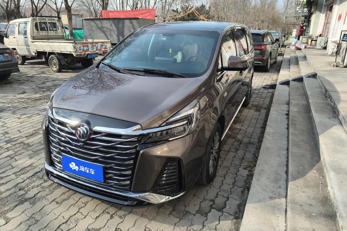 二手别克GL8 2022款 改款 陆上公务舱 2.0T 智享型图片1