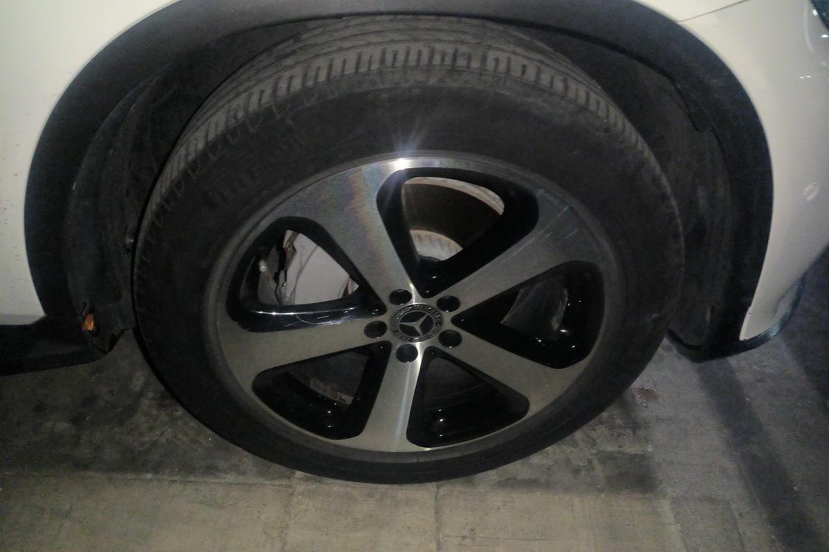 二手奔驰GLC 2018款 改款 GLC 260 4MATIC 豪华型图片5