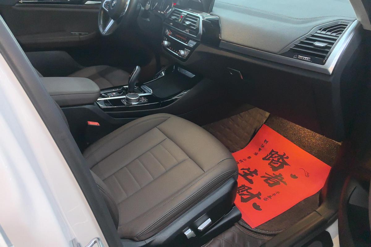 二手宝马X3 2018款 xDrive25i M运动套装 国V图片6