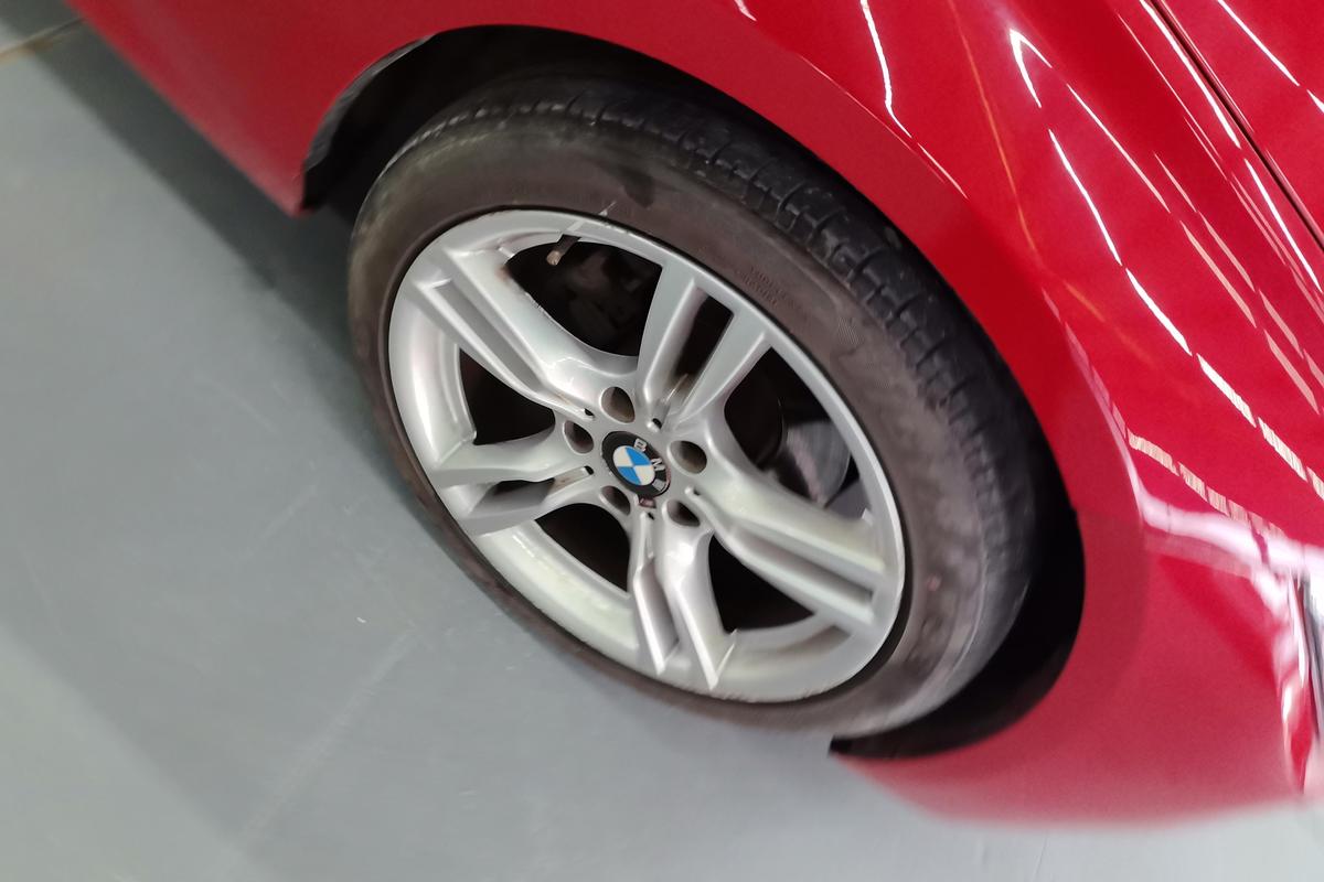 二手宝马3系 2018款 320i M运动套装图片5