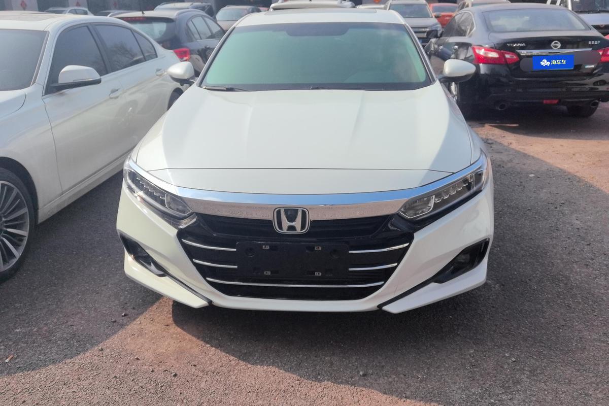 二手雅阁 2022款 260TURBO 幻夜·尊贵版图片3